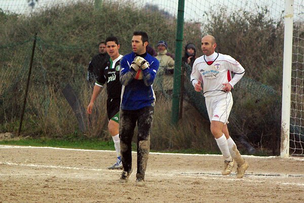 Alessio Sarigu prima del rinvio 